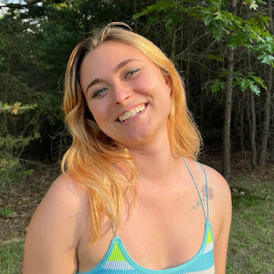 Meet your Posher, Marissa